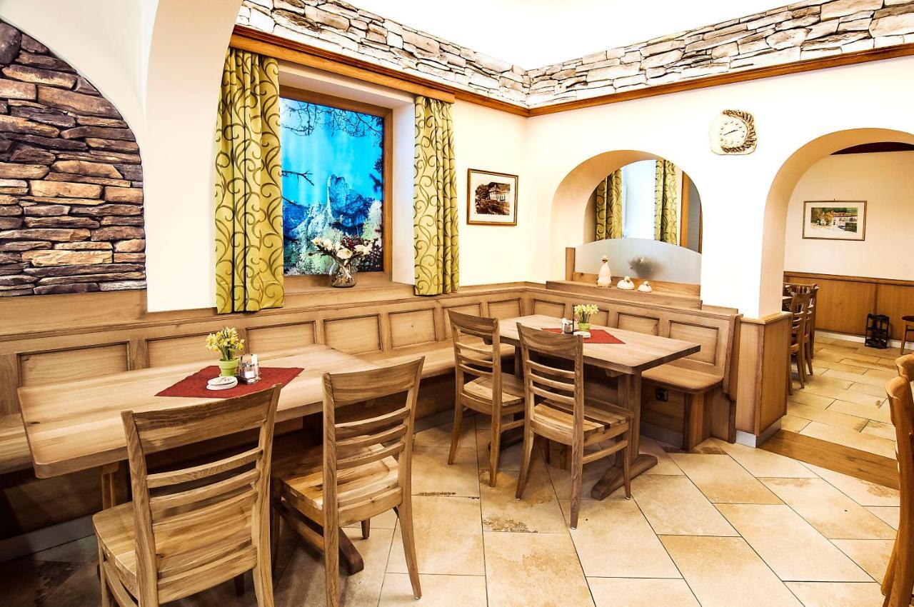 Gasthof Zum Niederhaus - Familie Perthold Sankt Aegyd am Neuwalde Bagian luar foto